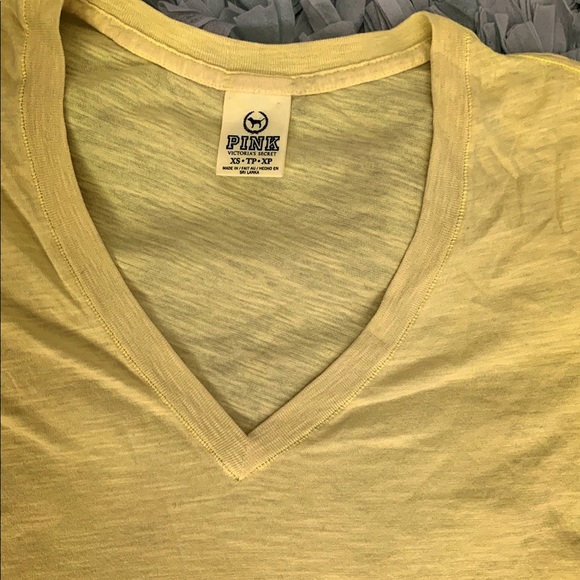 LAST CHANCE Gilly Hicks floral leggings and VS Pink tshirt set - Picture 5 of 6